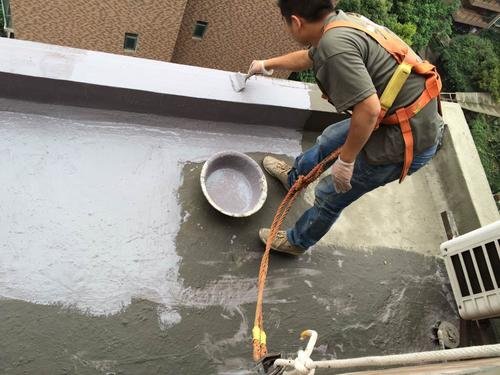 屋顶漏水用结构胶可以吗